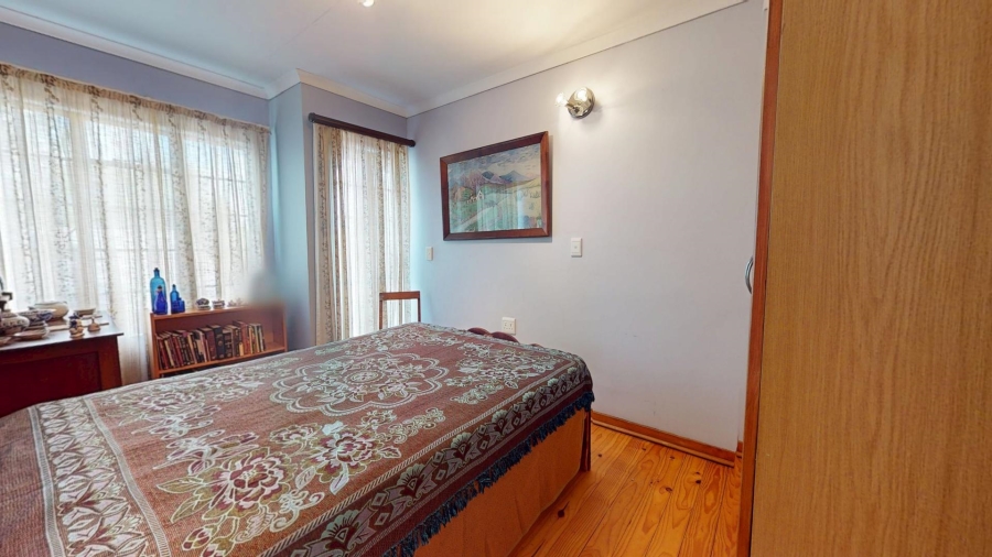 5 Bedroom Property for Sale in Mooivallei Park North West